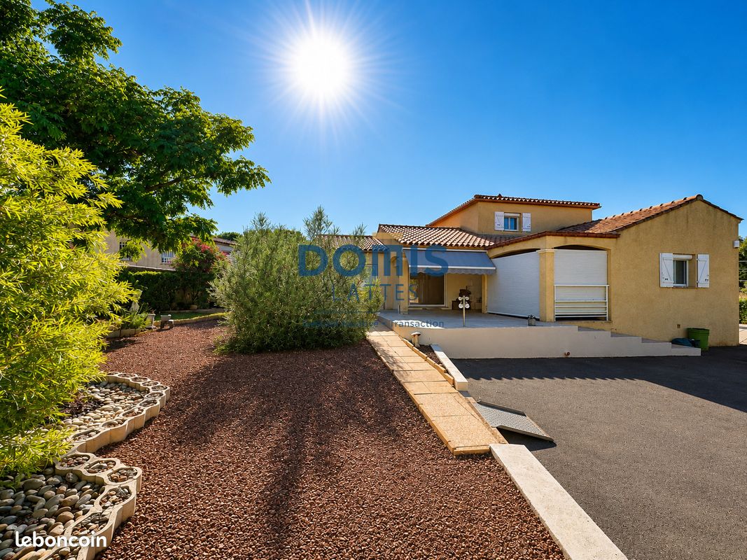 Villa 5 pièces 140 m² (image 1)