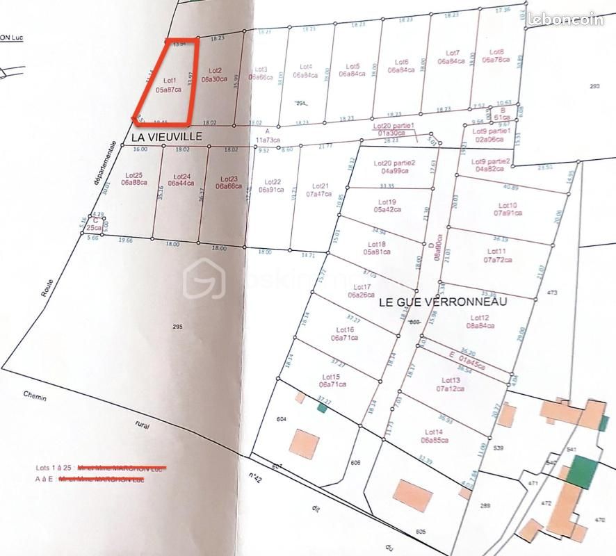 Terrain 587 m² · à Bonneval · 43 700 €