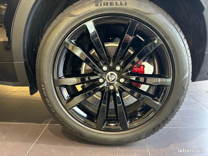 Jaguar E-Pace P200 FlexFuel MHEV 200ch R-Dynamic SE (image 10)