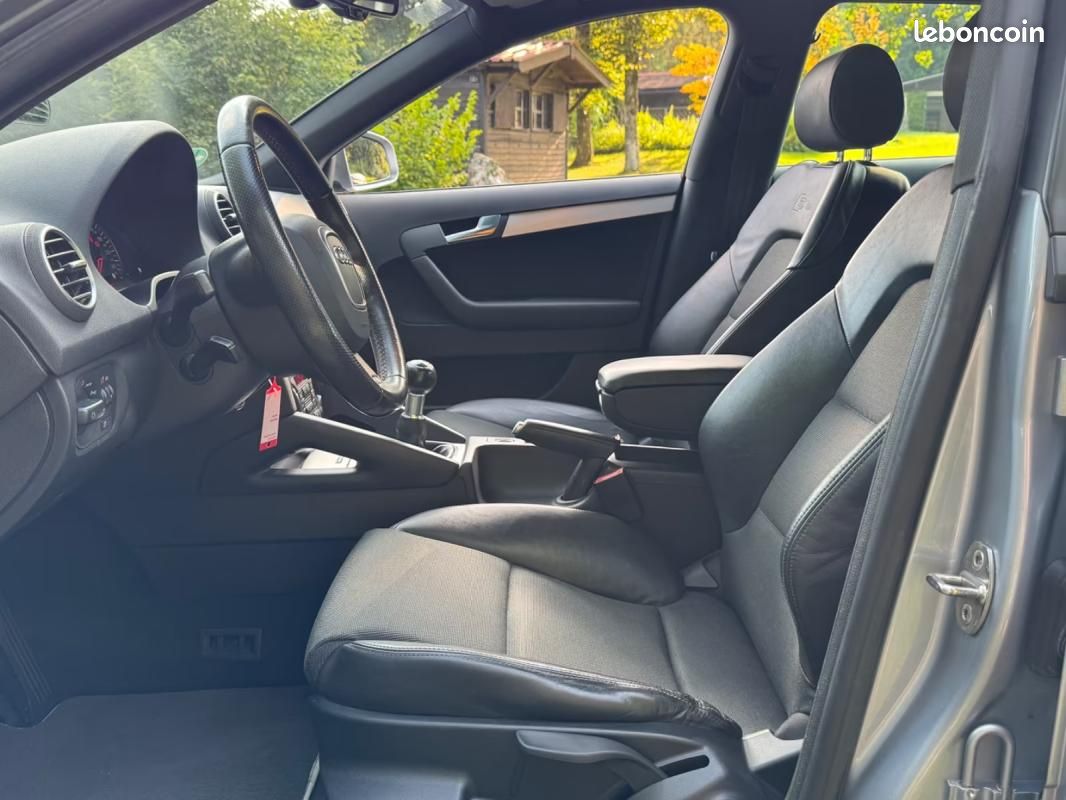 Audi A3 3.2 VR6 250CH S-Line Plus - 3ème Main Suivi Complet Boite Méca Quattro 140000KM (image 8)