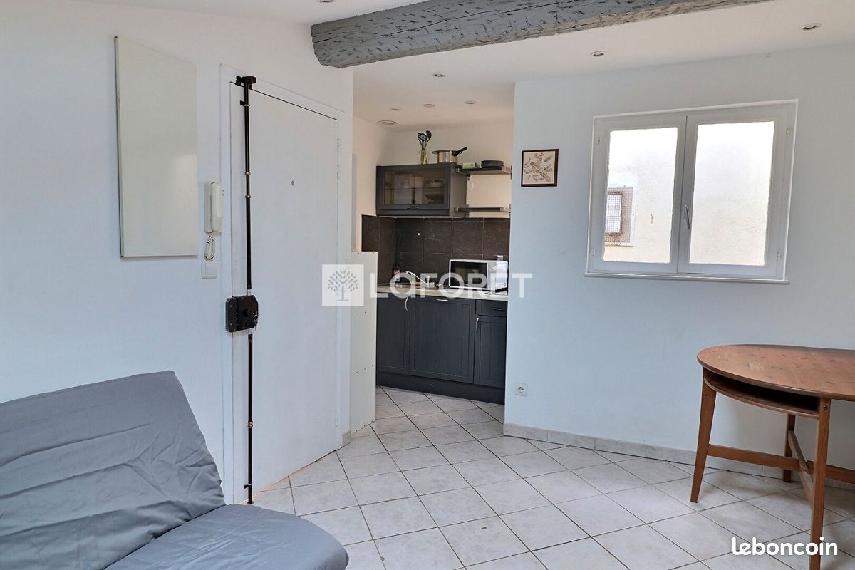 Appartement 1 pièce 15 m² · à Toulon · 15 m² · 450 €/mois