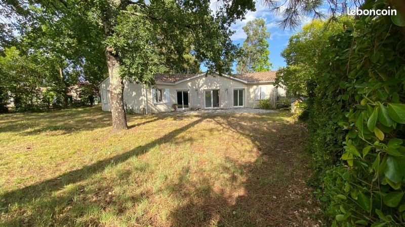 Maison 5 pièces 130 m² · à Le Taillan-Médoc · 130 m² · 1 750 €