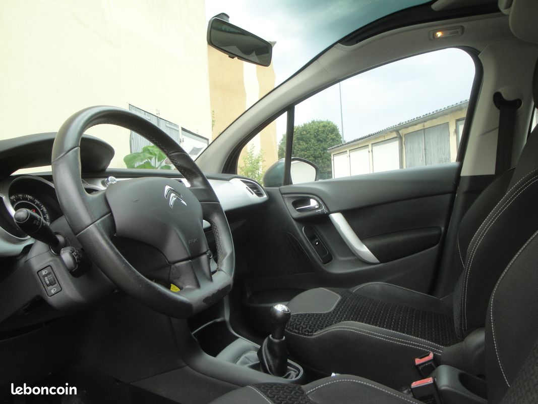 Citroen C3 II 1.4 73 TU Fiable Confort Clim – Crit’air 1 – Suivi – Reprise possible (image 5)