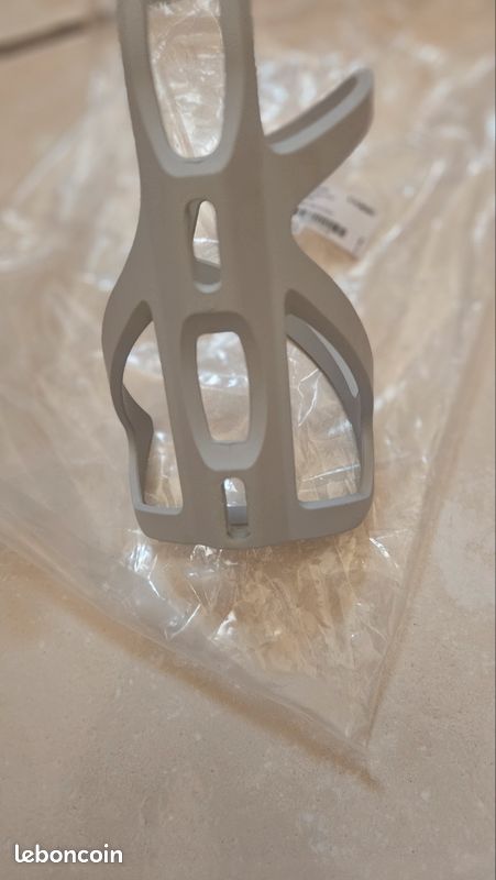 Porte bidon cube neuf (image 7)