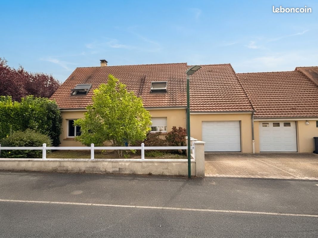 Maison 6 pièces 118 m² · à La Milesse · 118 m² · 262 000 €