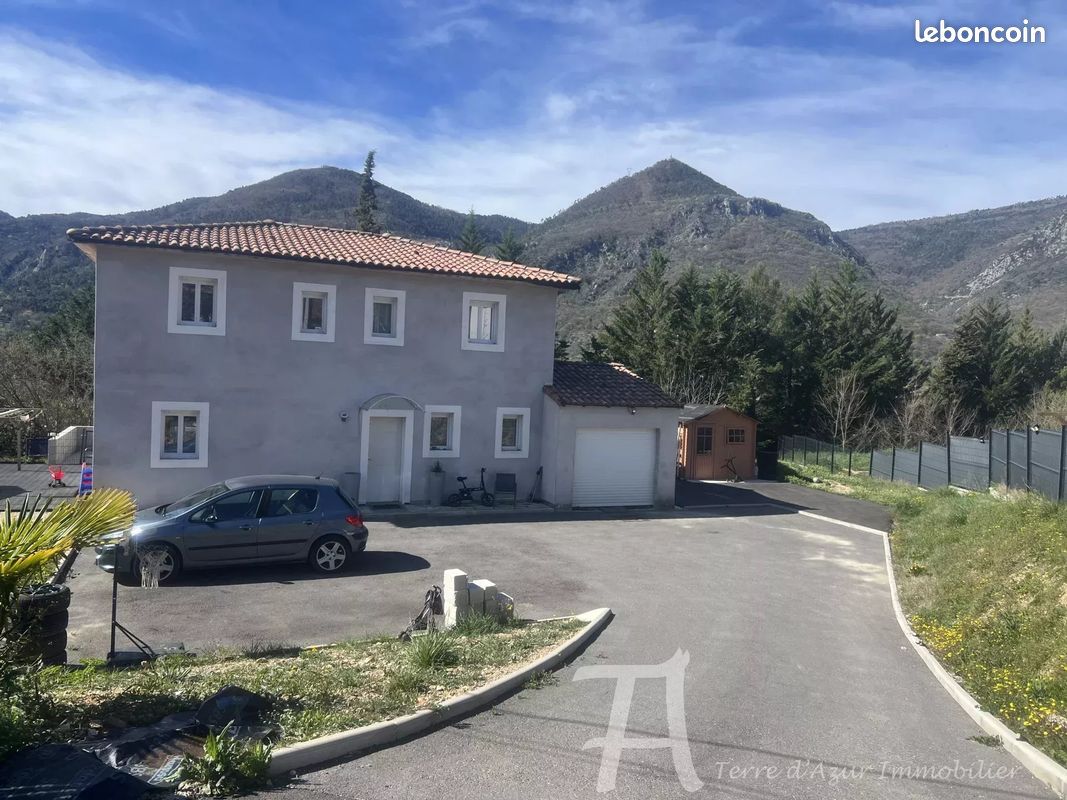 Maison 4 pièces 134 m² · à Sospel · 134 m² · 695 000 €
