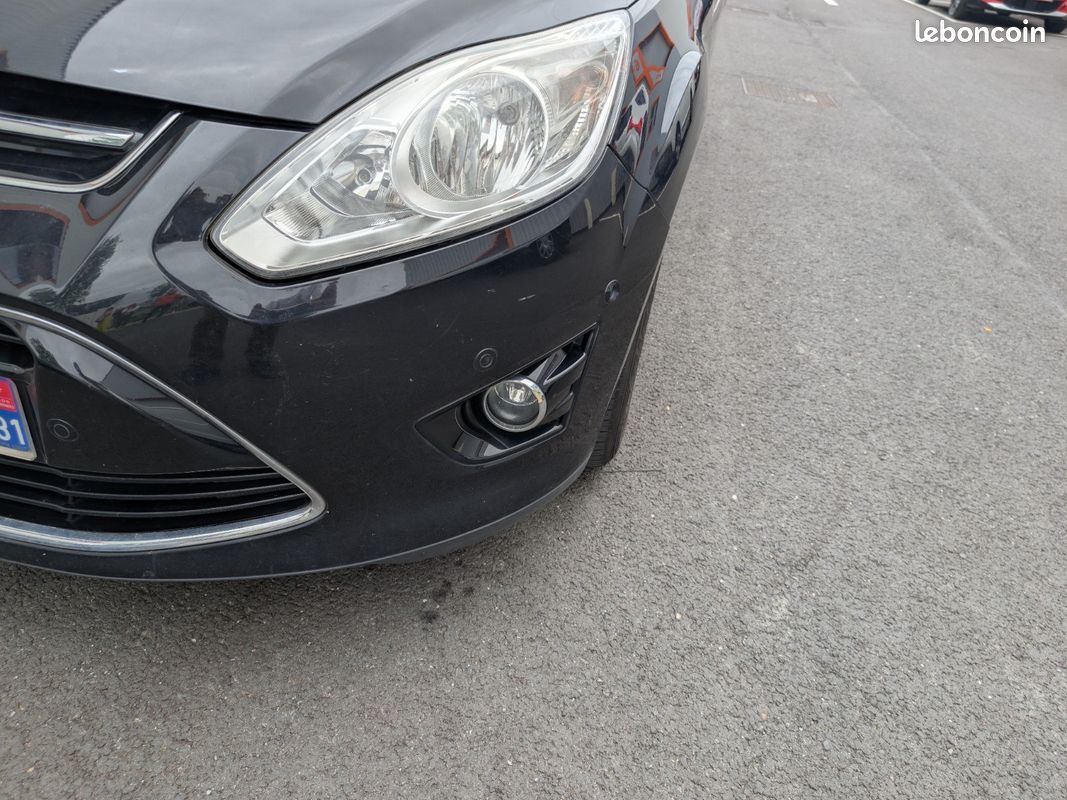 FORD C-MAX 1.6 TDCI 115 FAP SS Business Nav 7 PLACES (image 29)