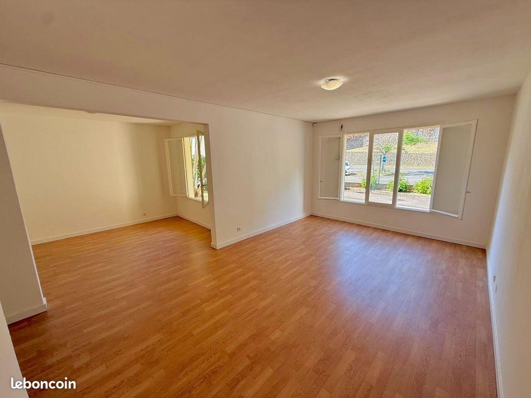 Appartement 5 pièces 87 m² · à Saint-Denis · 87 m² · 196 100 €