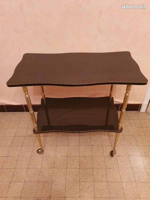 Desserte bar à roulettes en formica design (image 1)
