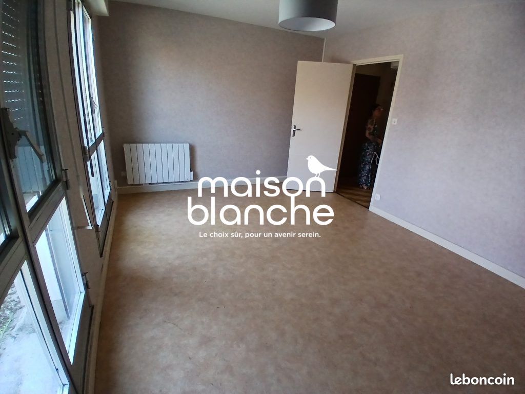 Appartement 2 pièces 37 m² · à Parthenay · 37 m² · 448 €/mois