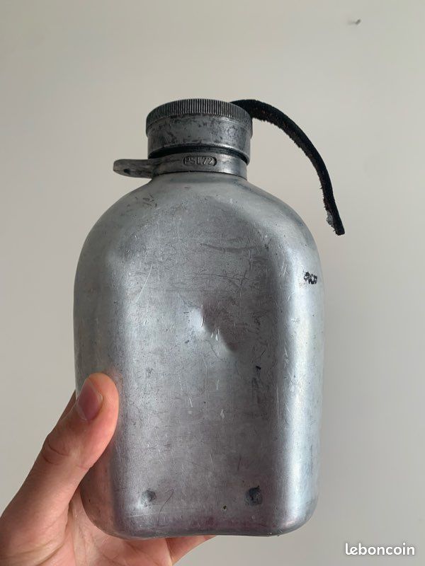 ANCIENNE GOURDE MILITAIRE / Armée Aluminium avec House EUR 11,61 - FR