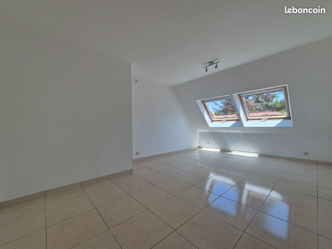 Appartement 2 pièces 33 m² · à Mûrs-Erigné · 33 m² · 665 €/mois