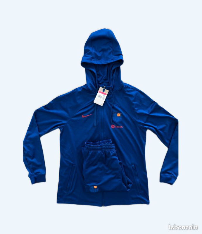 Survêtement FC Barcelone neuf et authentique Vêtements