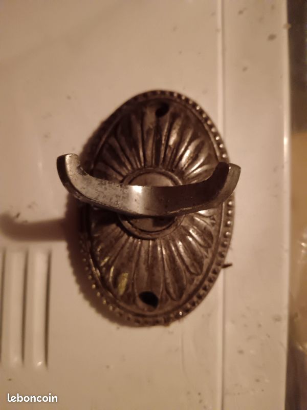 Porte-manteau ancien (image 1)