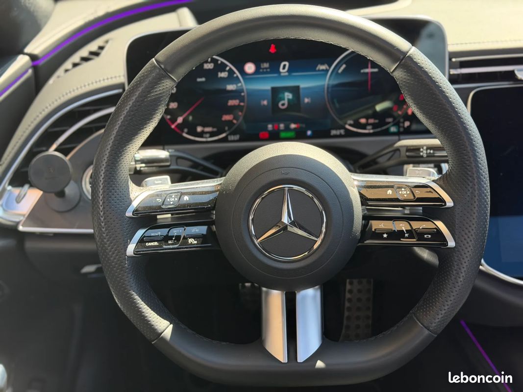 MERCEDES-BENZ Classe E 300de 313CV AMG Line - Toit Ouvrant - Buremester - Suivi complet Mercedes (image 24)