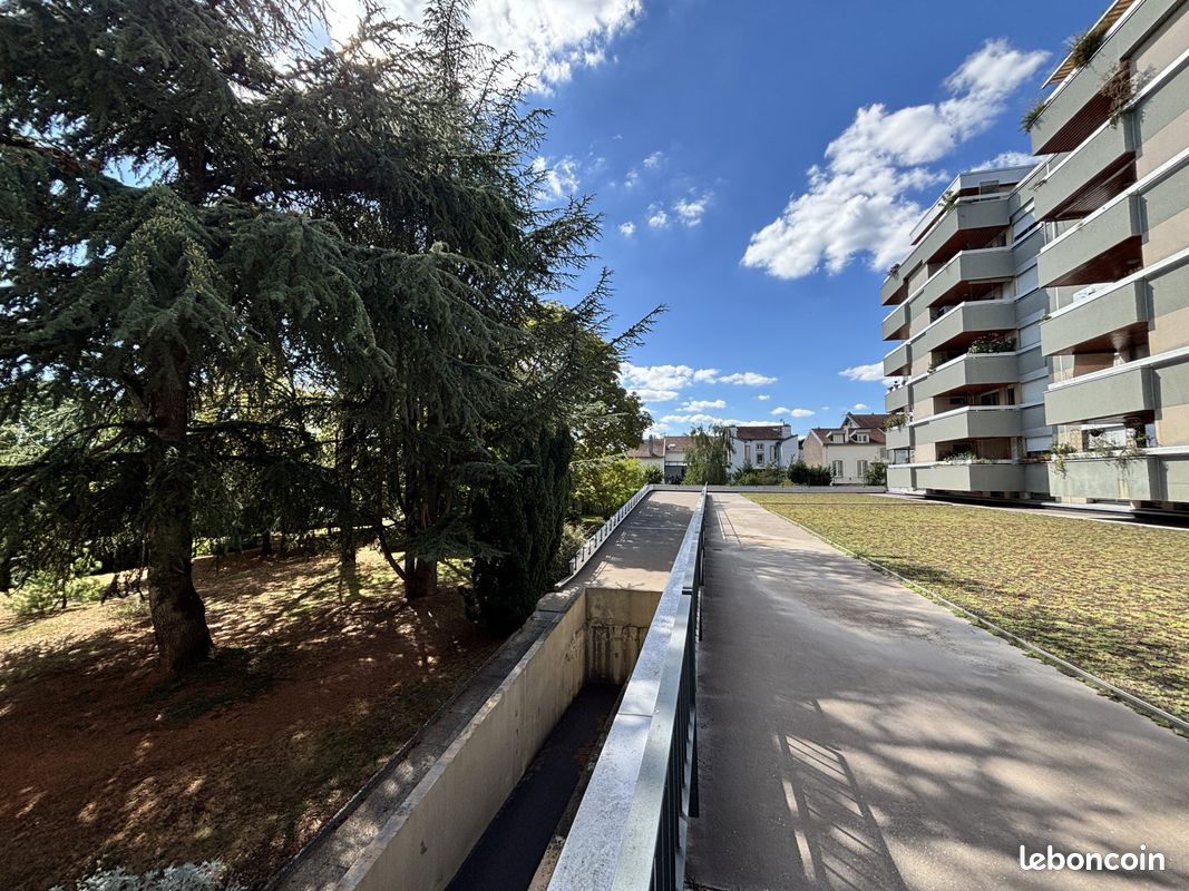 Appartement 4 pièces 91 m² · à Nancy · 91 m² · 179 000 €