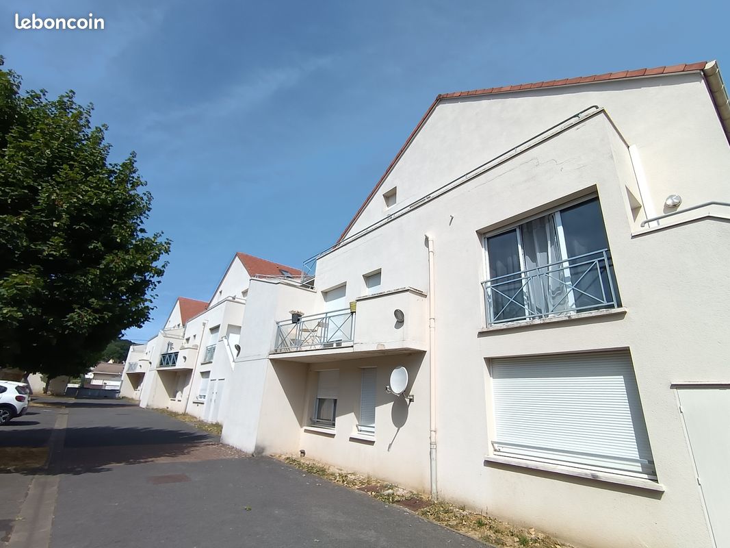 Appartement 1 pièce 40 m² · à La Ville-du-Bois · 40 m² · 163 000 €