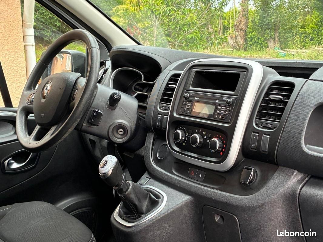 Renault Trafic Fg L1H1 1000 2.0 dCi 120ch Grand Confort (image 7)