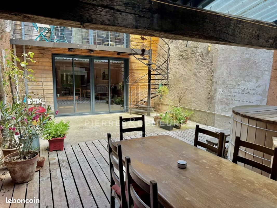 Maison 140 m² · à La Charité-sur-Loire · 140 m² · 229 000 €
