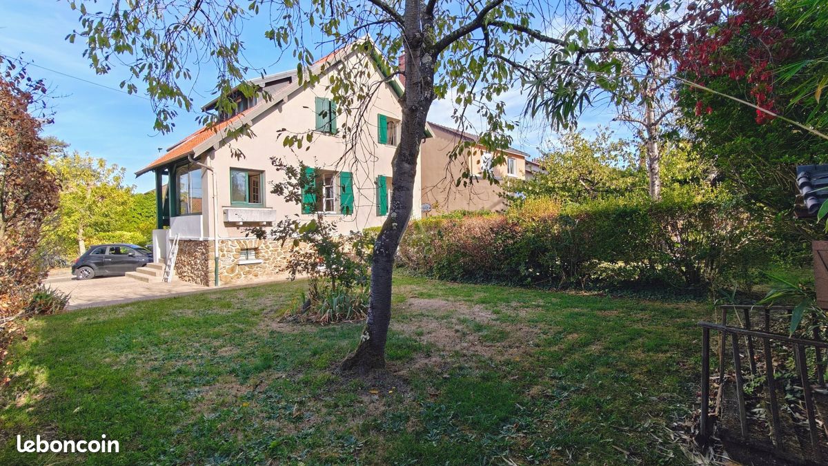 Maison 6 pièces 144 m² · à Villemomble · 144 m² · 550 000 €