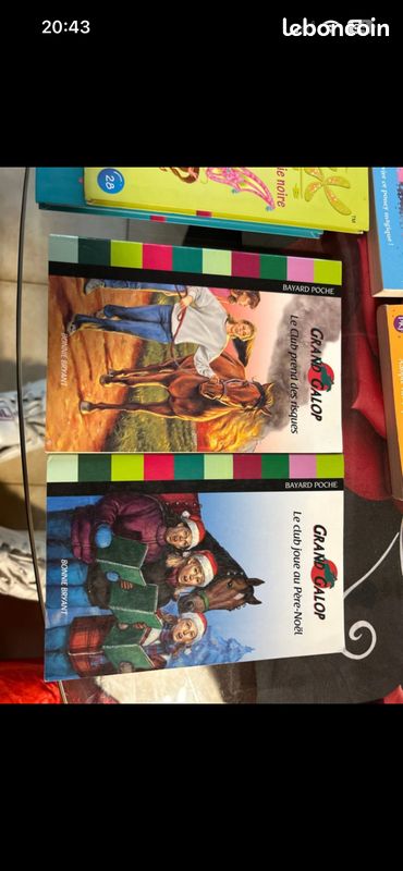 Différents livres animaux et histoires 5 à l'initié (image 2)