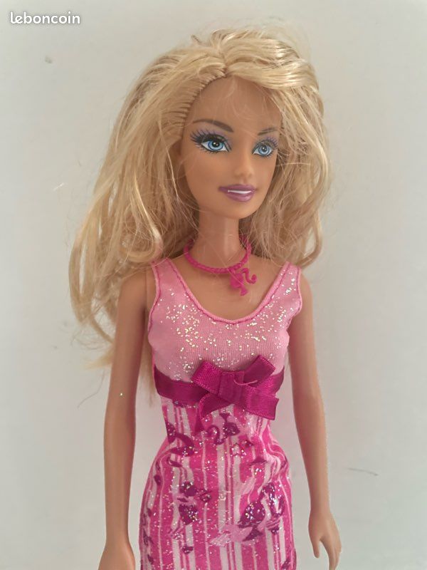 Poupée Barbie Blonde Années 2010 - Robe Courte, Très Bon état (collection Barbie Basics)
