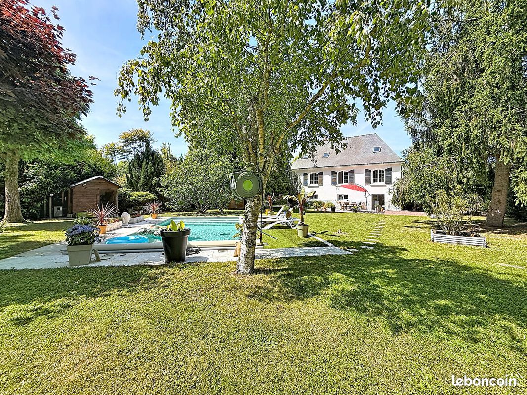 Maison 7 pièces 159 m² · à Amboise · 159 m² · 459 000 €