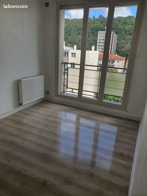 Appartement 2 pièces 55 m² · à Rive-de-Gier · 55 m² · 590 €/mois