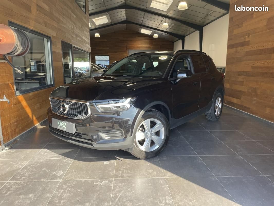 Volvo XC40 D3 150CH GEARTRONIC 8 MOMENTUM (image 1)