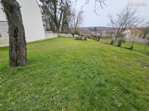 Terrain 750 m² Montry
