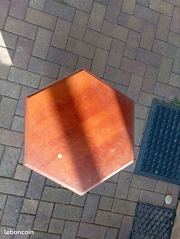 Petit meuble exagonal avec porte (image 3)
