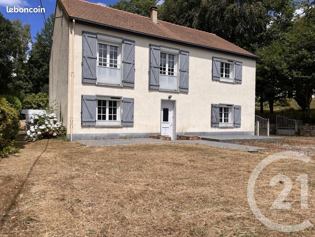 Maison 6 pièces 135 m² · à La Ferrière-aux-Étangs · 135 m² · 174 900 €