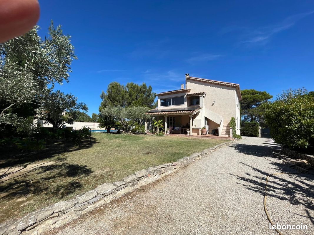 Maison 7 pièces 180 m² · à Caveirac · 180 m² · 575 000 €