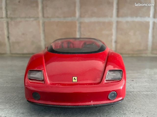 Ferrari Mythos Pininfarina Cabriolet Gris Anthracite, échelle 1/18, Guiloy 67531