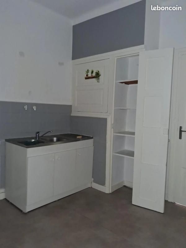 Appartement 4 pièces 92 m² · à Saint-Étienne · 92 m² · 618 €