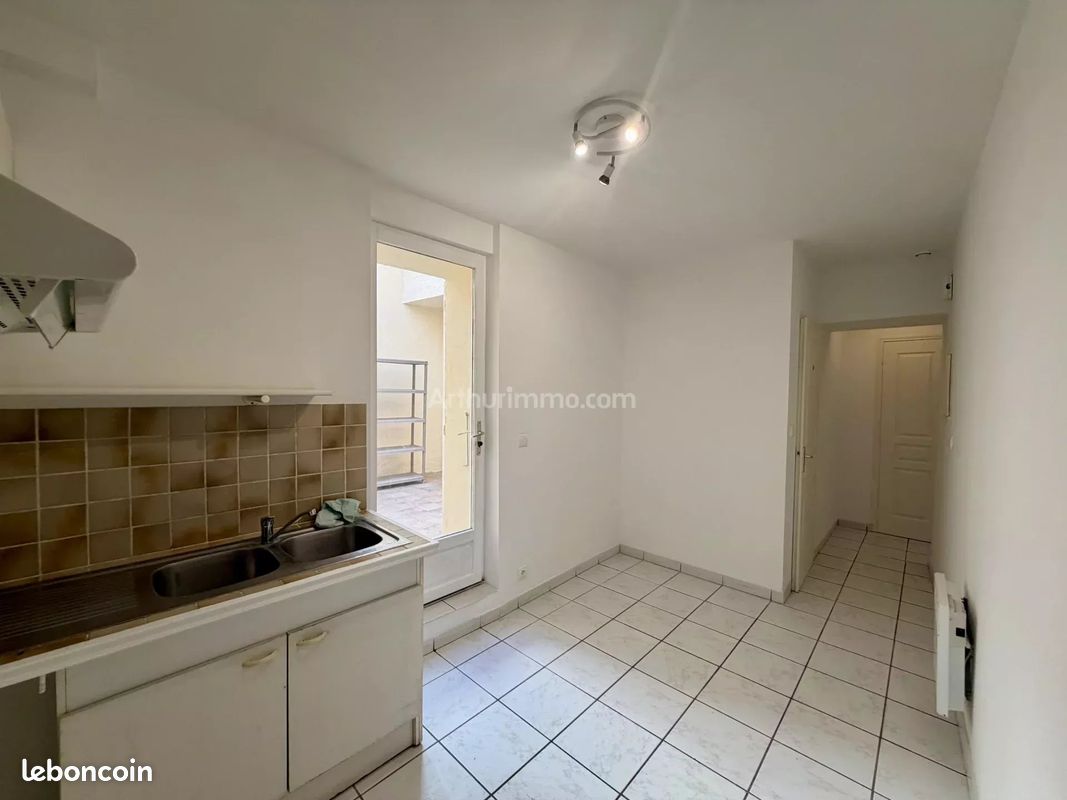 Appartement 2 pièces 45 m² · à Martigues · 45 m² · 713 €/mois