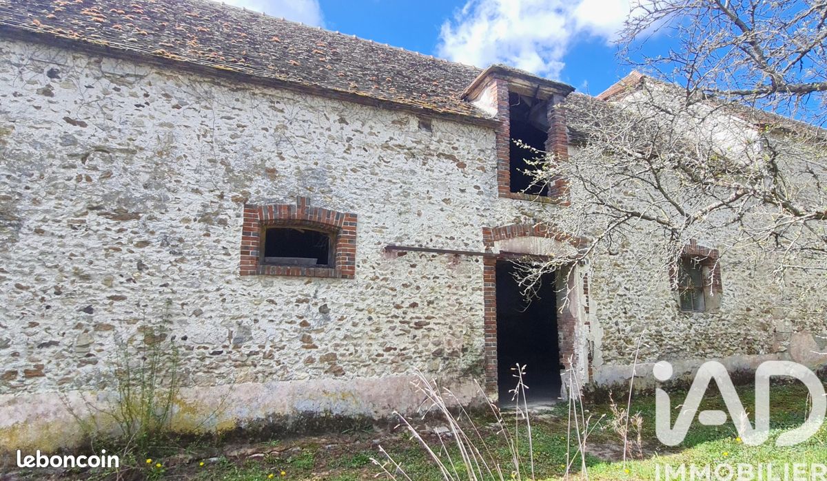 Maison 2 pièces 170 m² · à Gallardon · 170 m² · 49 000 €