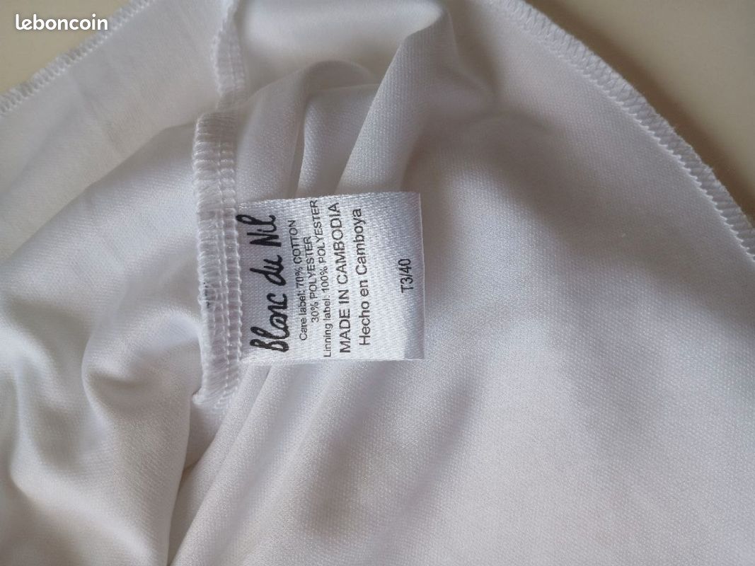 Robe blanche en dentelle – Blanc du Nil – T3 / 40 (image 1)