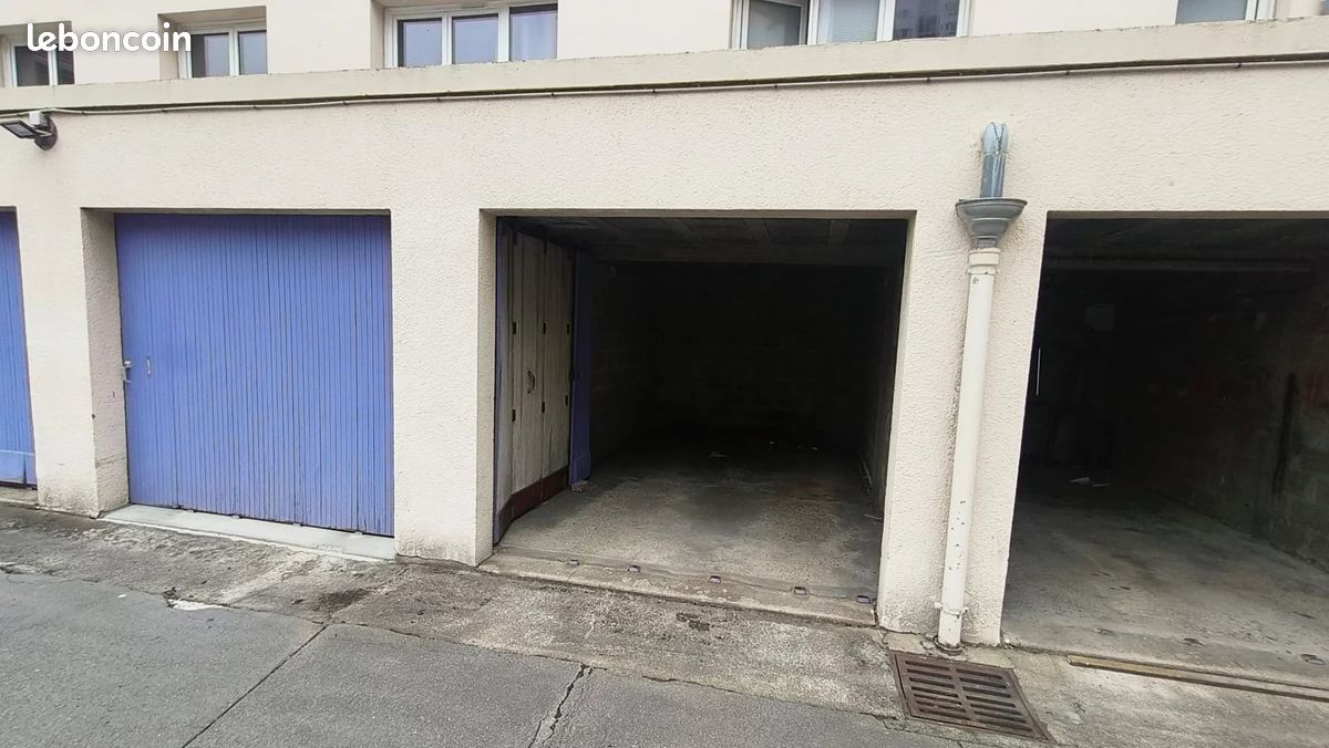 Parking/box Rouen · 33 900 €