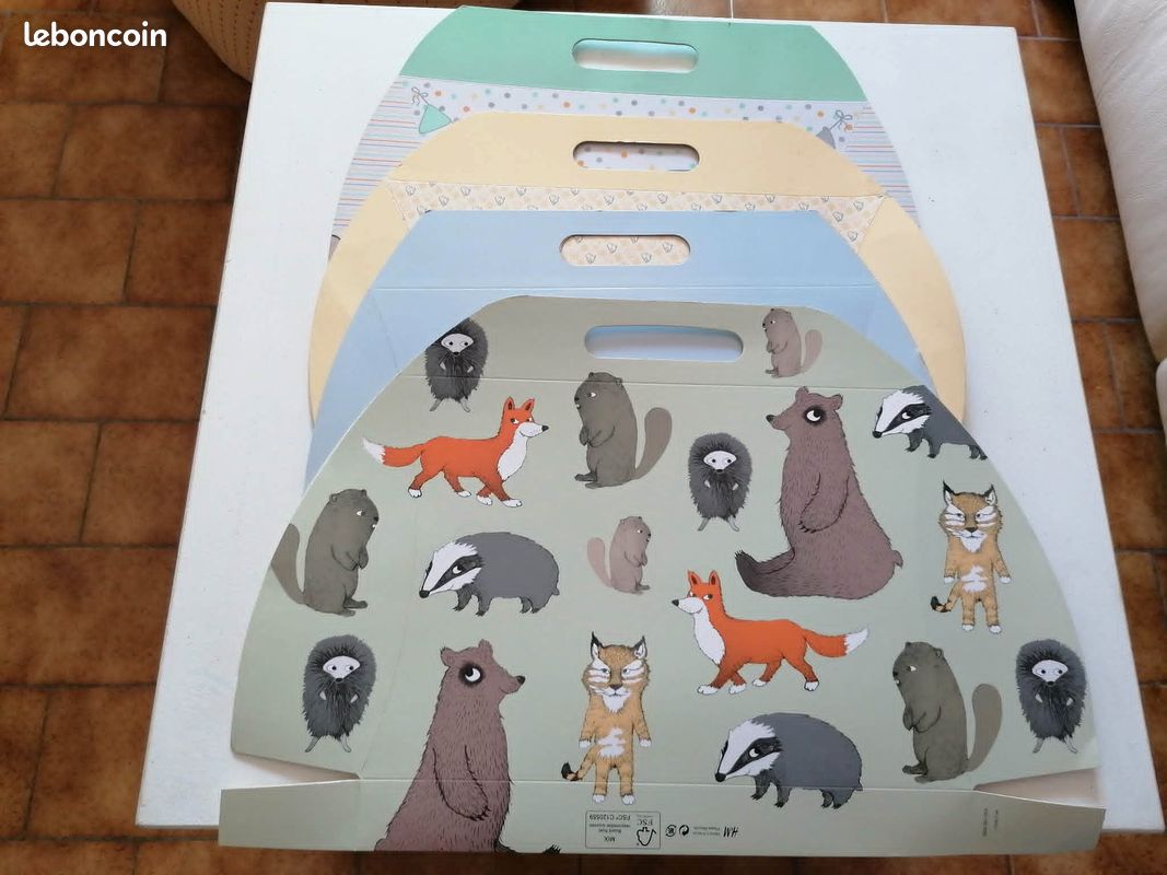 Boites pour cadeau naissance (image 1)