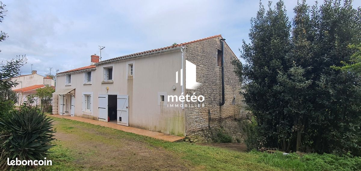 Maison 4 pièces 118 m² · à Angles · 118 m² · 189 000 €