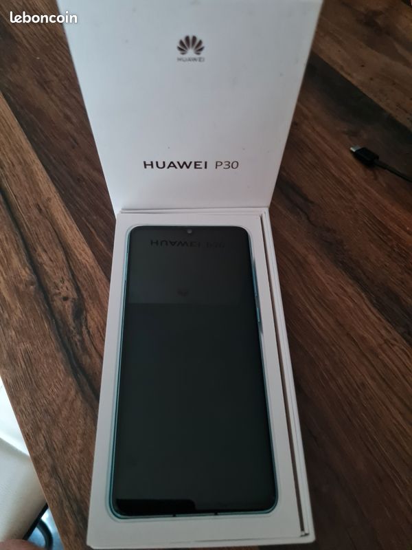 Huawei P30 (image 1)