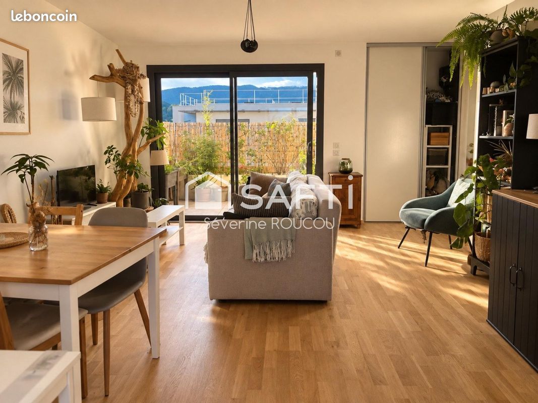 Appartement 3 pièces 57 m² · à Divonne-les-Bains · 57 m² · 530 000 €