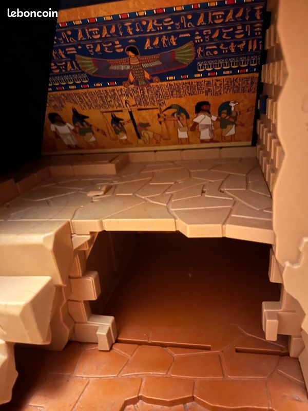 Pyramide playmobil et personnages oasis (image 8)