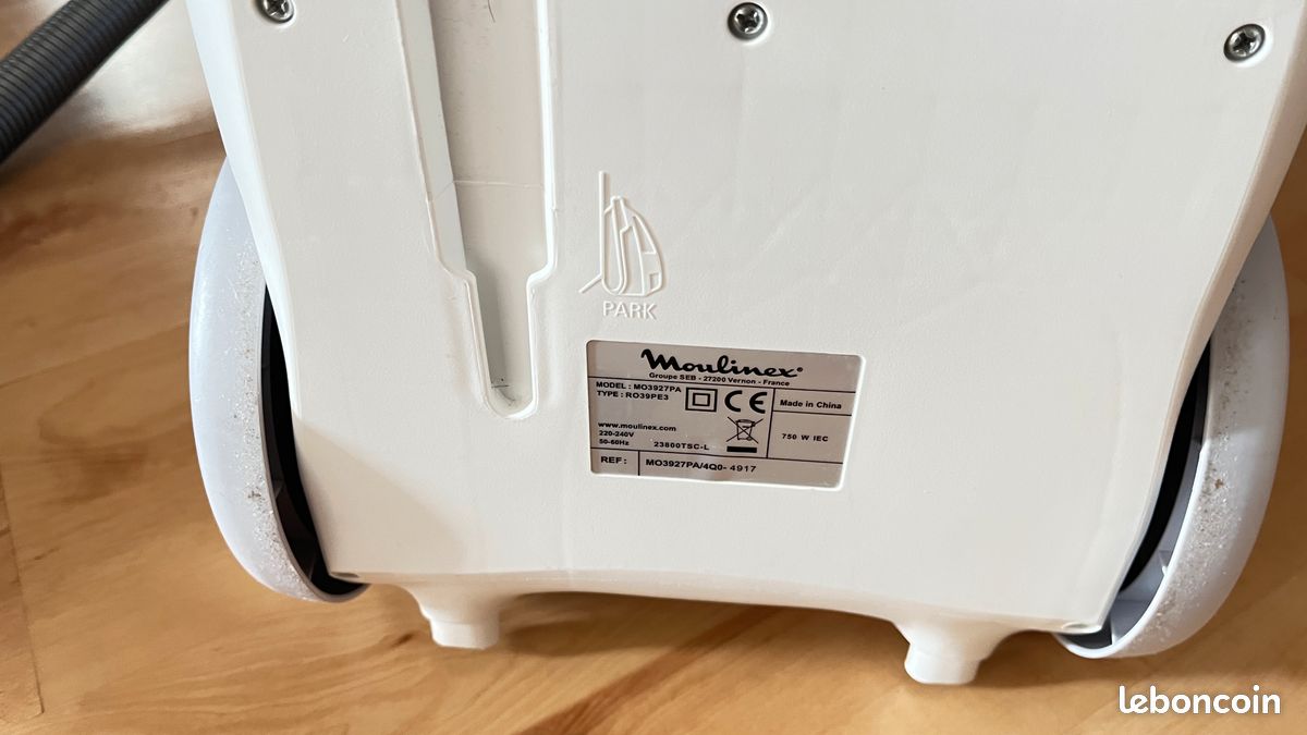 Aspirateur Traineau Aspirateur Moulinex Compact Moulinex Compacteo