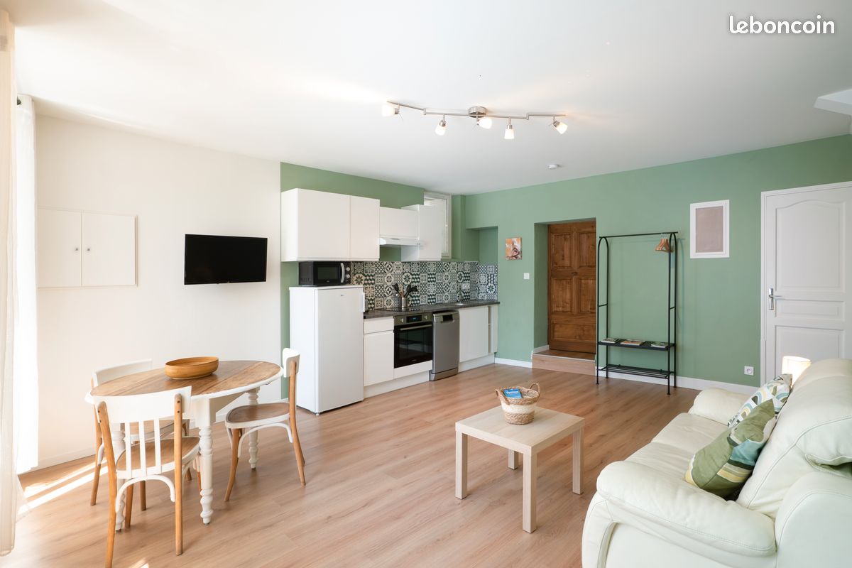 Immeuble 6 pièces 130 m² · à Malaucène · 130 m² · 299 000 €