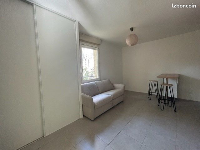 Appartement 1 pièce 19 m² · à Toulouse · 19 m² · 560 €/mois