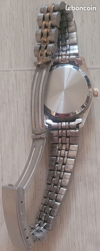 Montre à Quartz Colorée FD Pour Femme/fille - Style Vintage - Occasion Très Bon état
