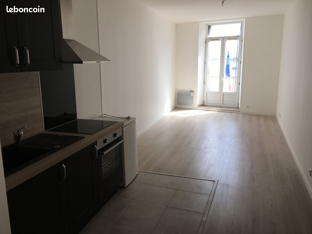 Appartement 1 pièce 31 m² · à Clermont · 31 m² · 520 €