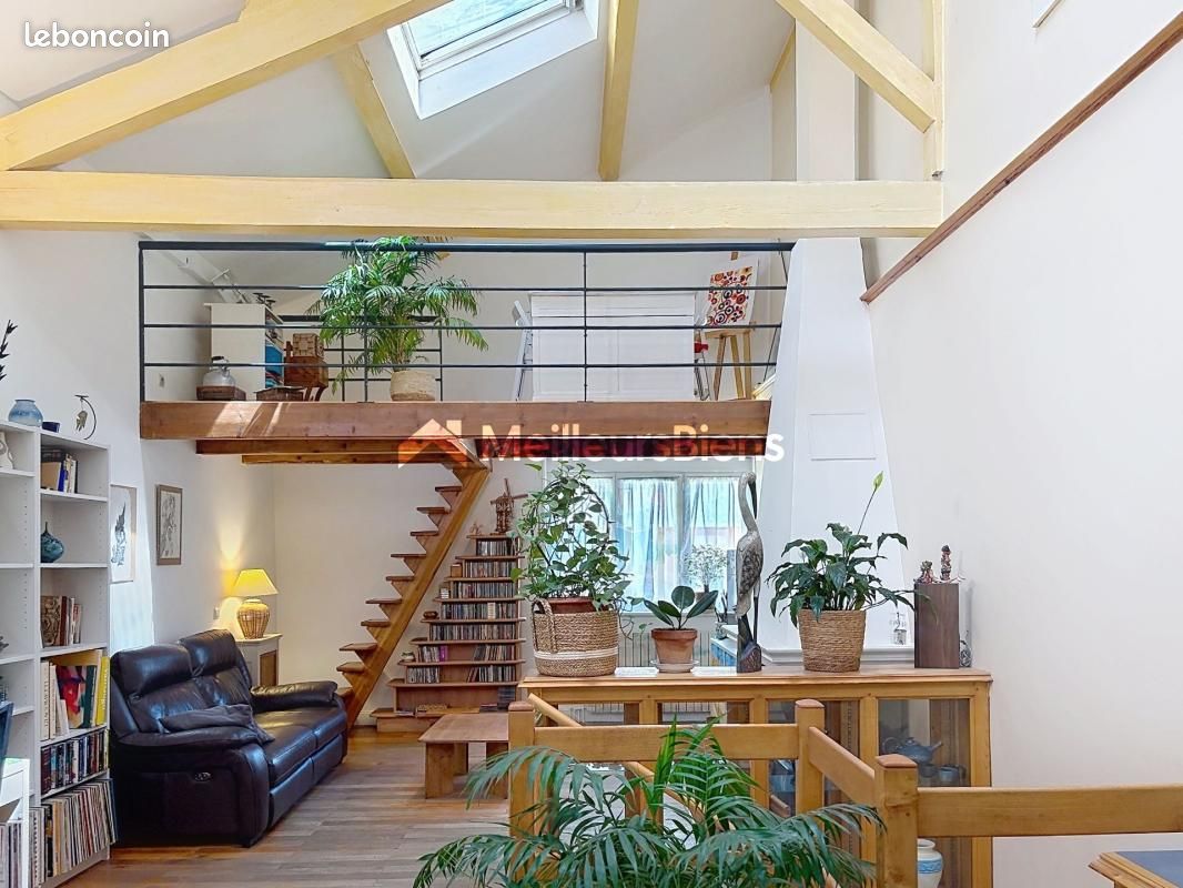 Appartement 3 pièces 120 m² · à Villeurbanne · 120 m² · 465 000 €